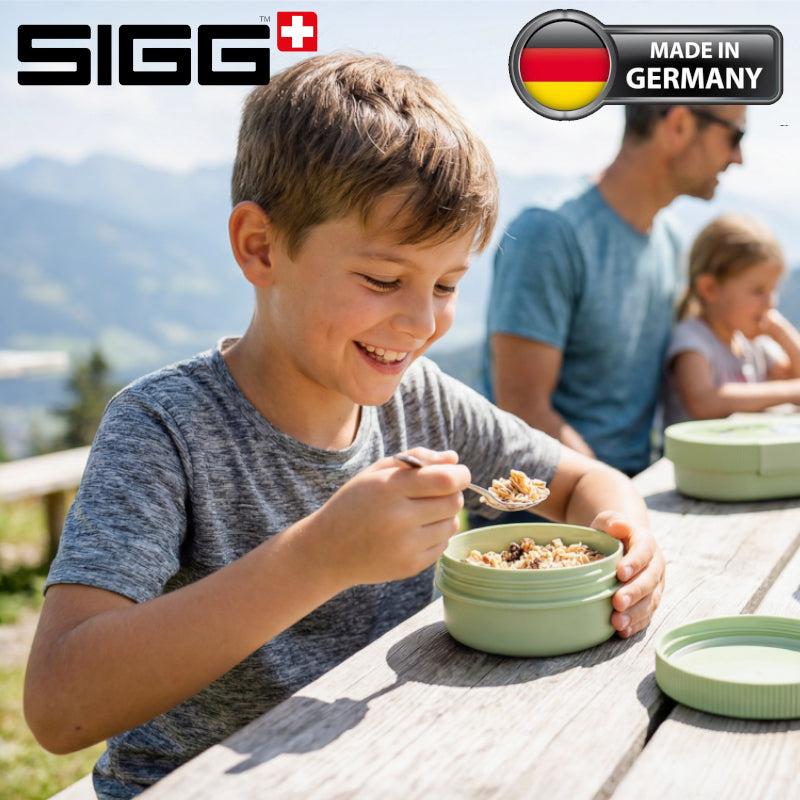 SIGG LUMO Kids Snack Box 0.3 L - Football Splash - Made in Germany