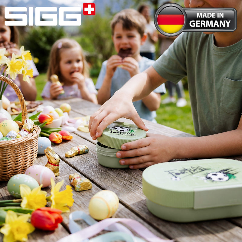 SIGG - LUMO Kids Lunchbox 0.8 L - Football Splash - Made in Germany